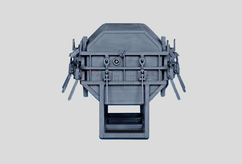 Rotomolding amusement facility aluminum mold